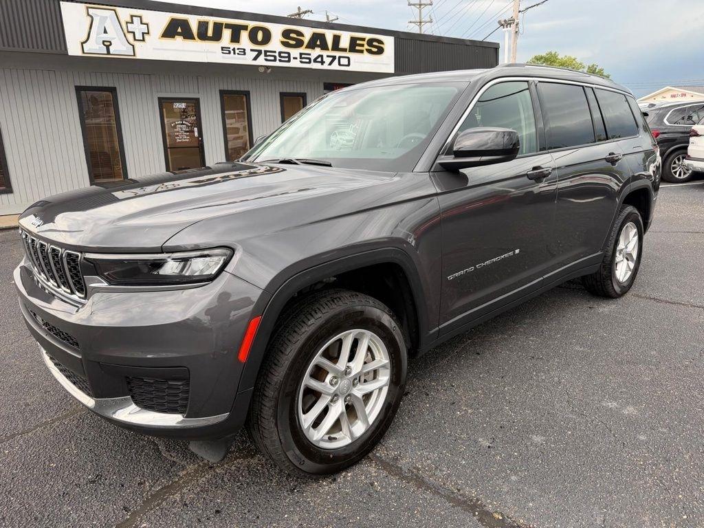 Jeep Grand Cherokee L Laredo 4WD 2023