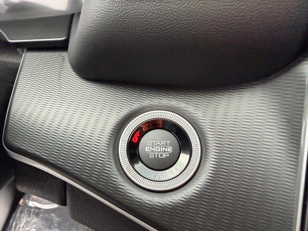 Jeep Grand Cherokee L Laredo 4WD 2023