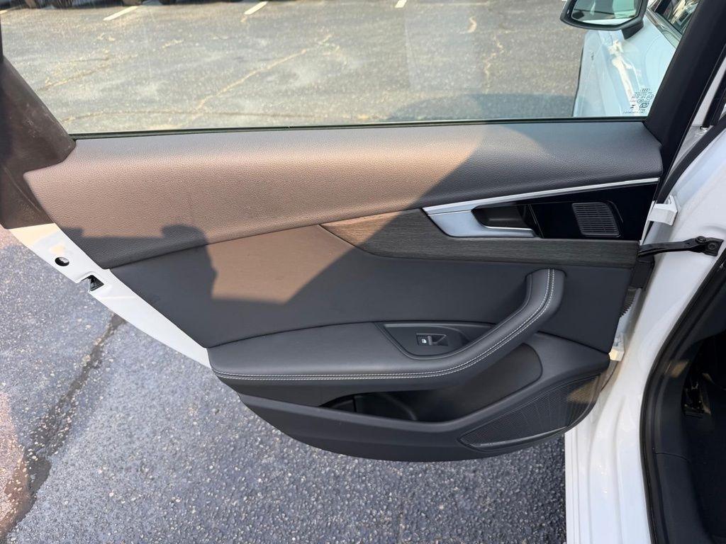Audi A4 Prestige 40 TFSI quattro 2024