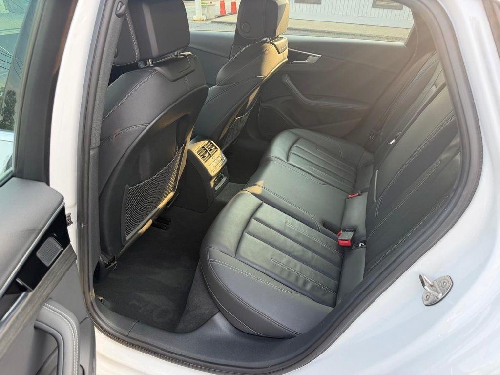 Audi A4 Prestige 40 TFSI quattro 2024