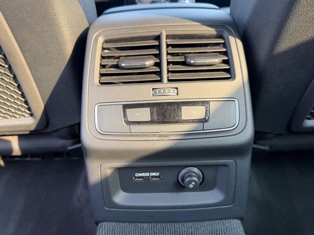 Audi A4 Prestige 40 TFSI quattro 2024