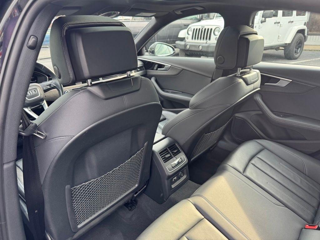 Audi A4 Prestige 40 TFSI quattro 2024