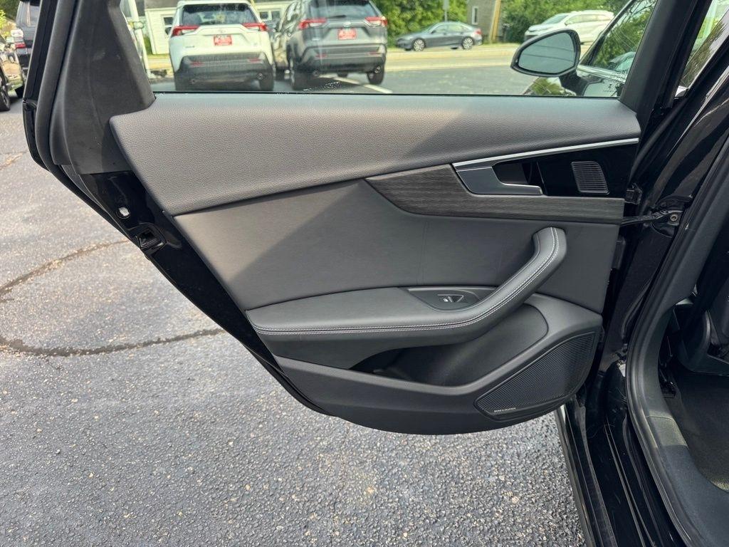 Audi A4 Prestige 40 TFSI quattro 2024