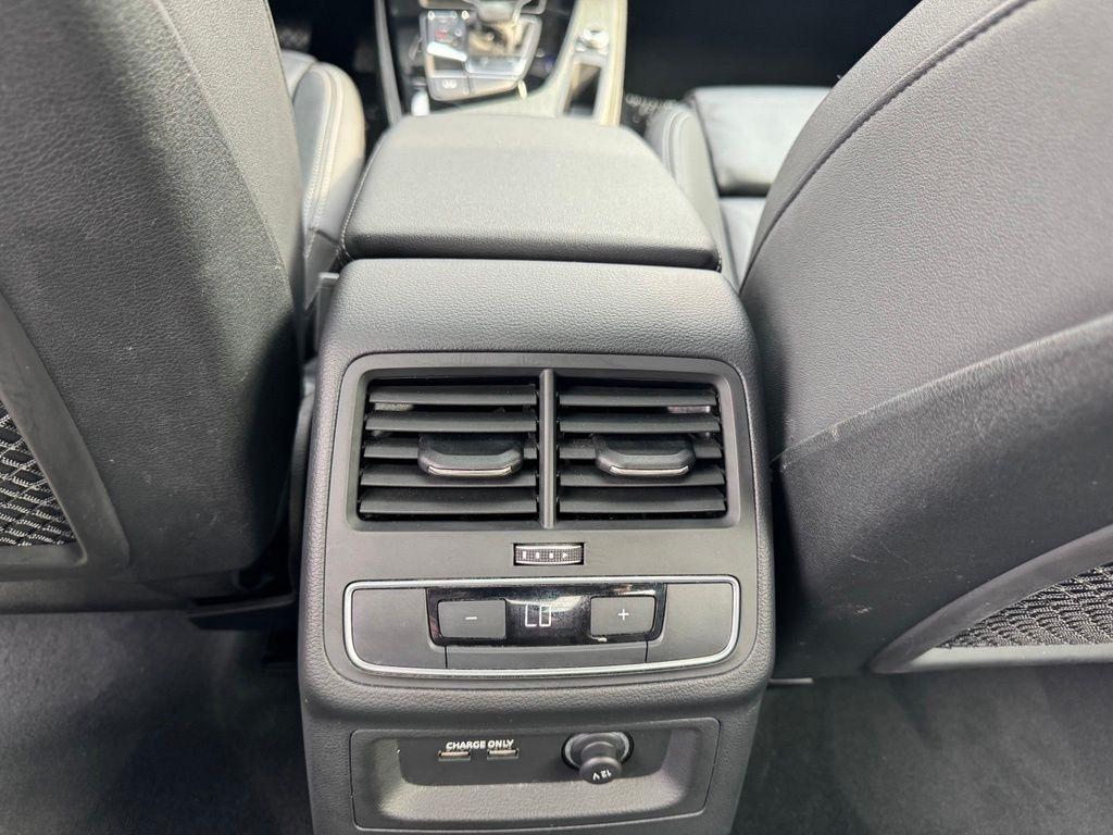 Audi A4 Prestige 40 TFSI quattro 2024