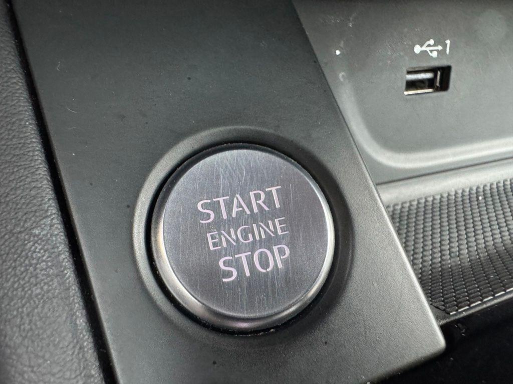 Audi A4 Prestige 40 TFSI quattro 2024