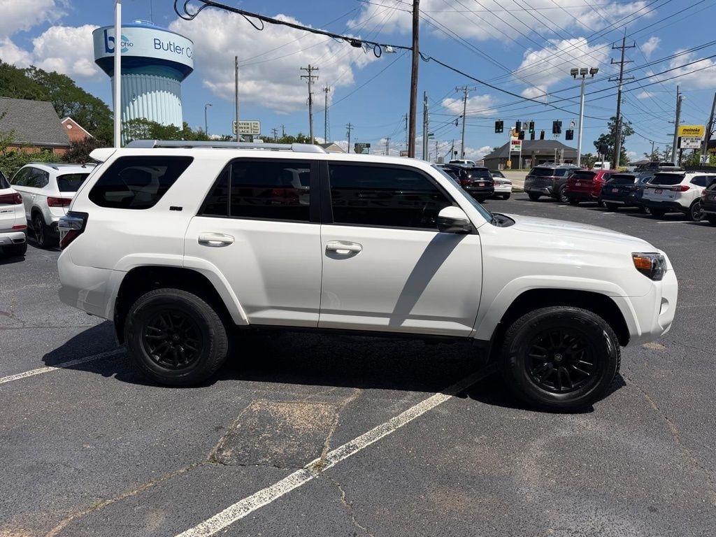 Toyota 4Runner SR5 4WD 2018