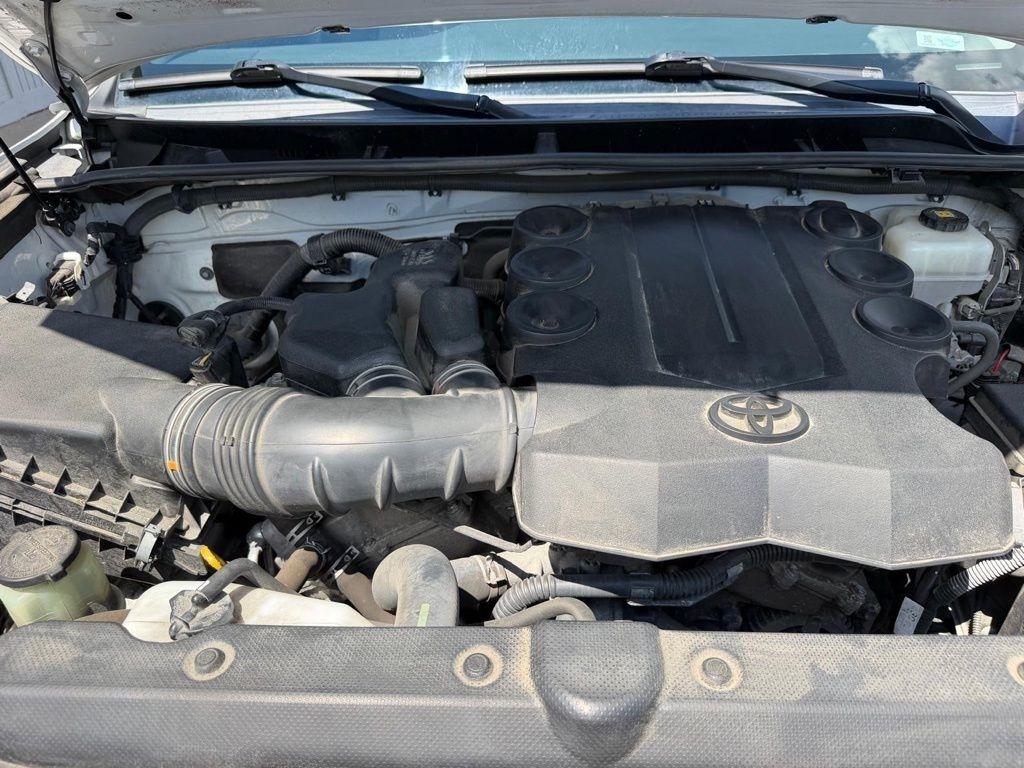 Toyota 4Runner SR5 4WD 2018