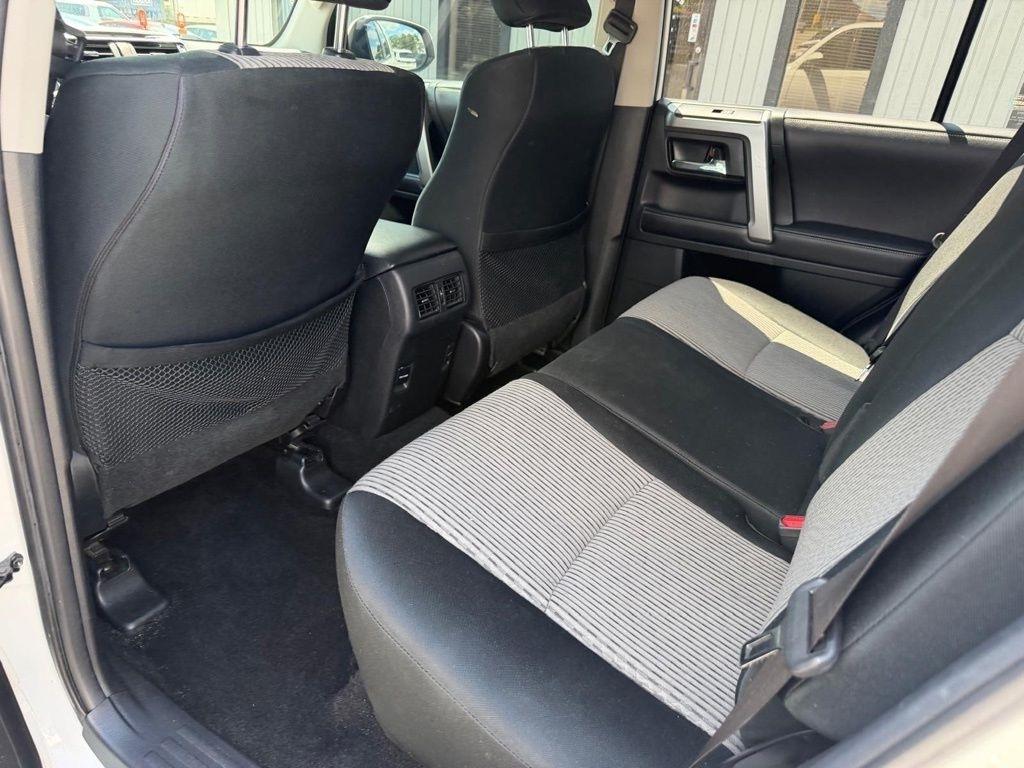 Toyota 4Runner SR5 4WD 2018