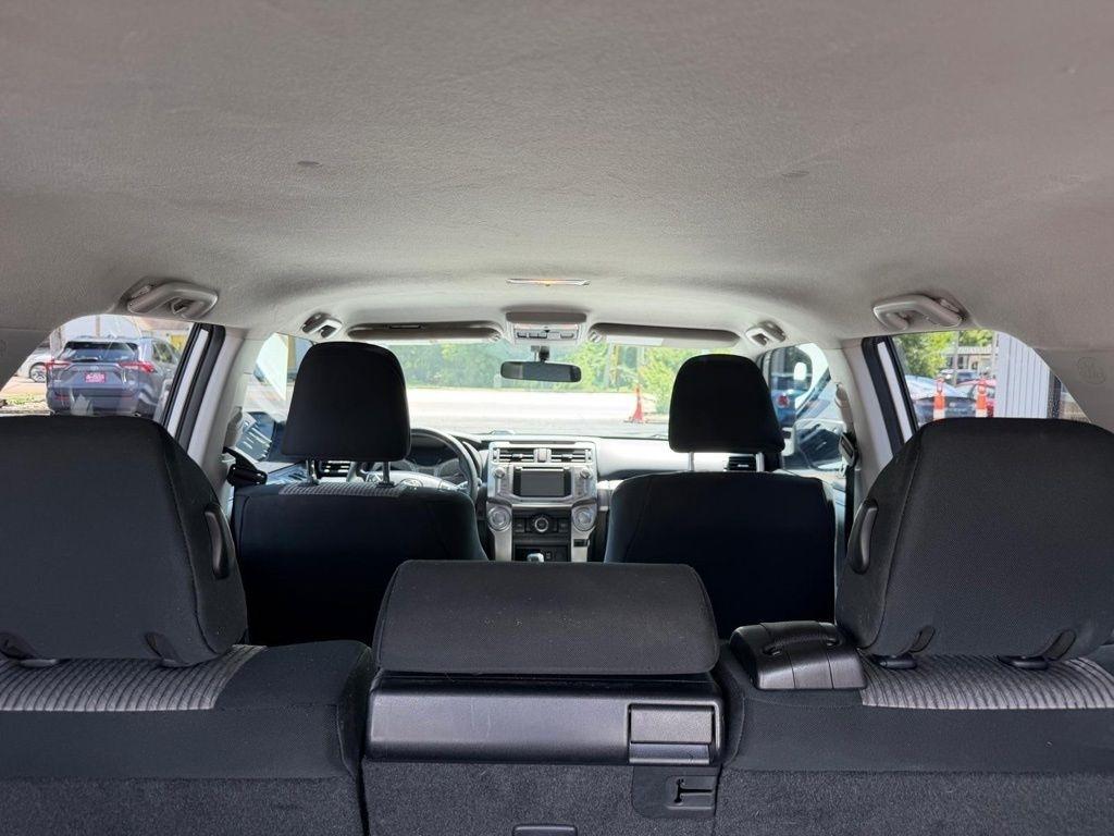 Toyota 4Runner SR5 4WD 2018
