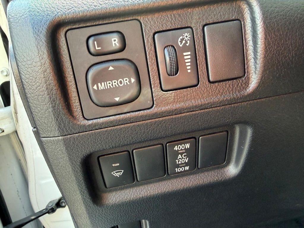 Toyota 4Runner SR5 4WD 2018