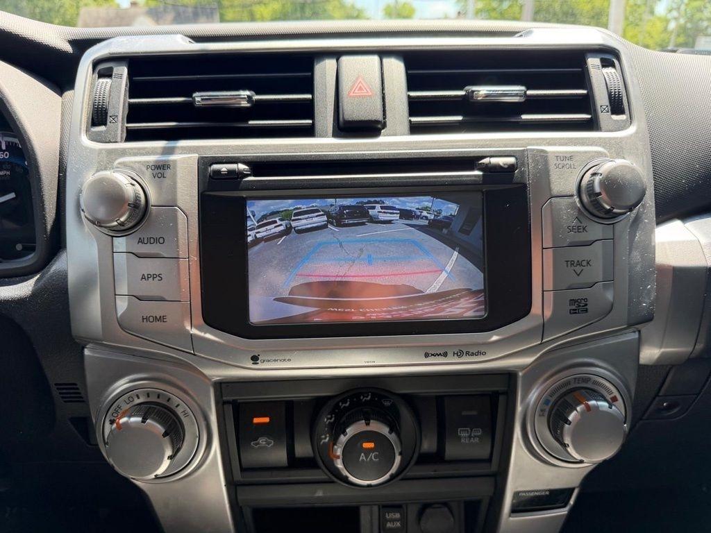 Toyota 4Runner SR5 4WD 2018