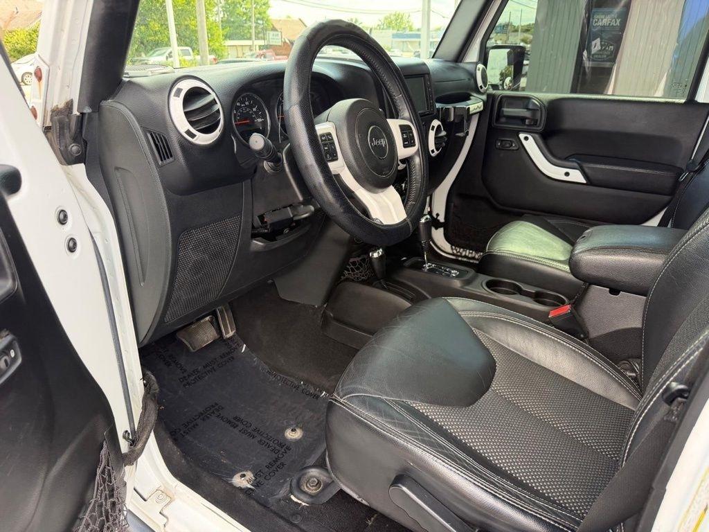 Jeep Wrangler Unlimited Sahara 4WD 2015