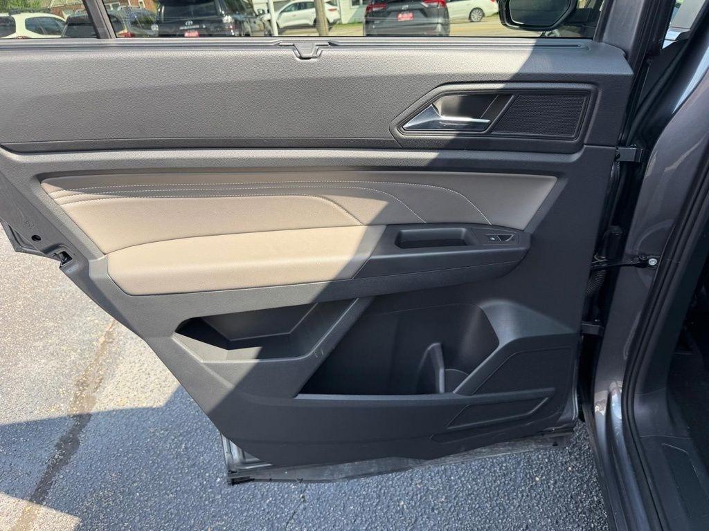 Volkswagen Atlas V6 SE w/Technology 4MOTION 2023