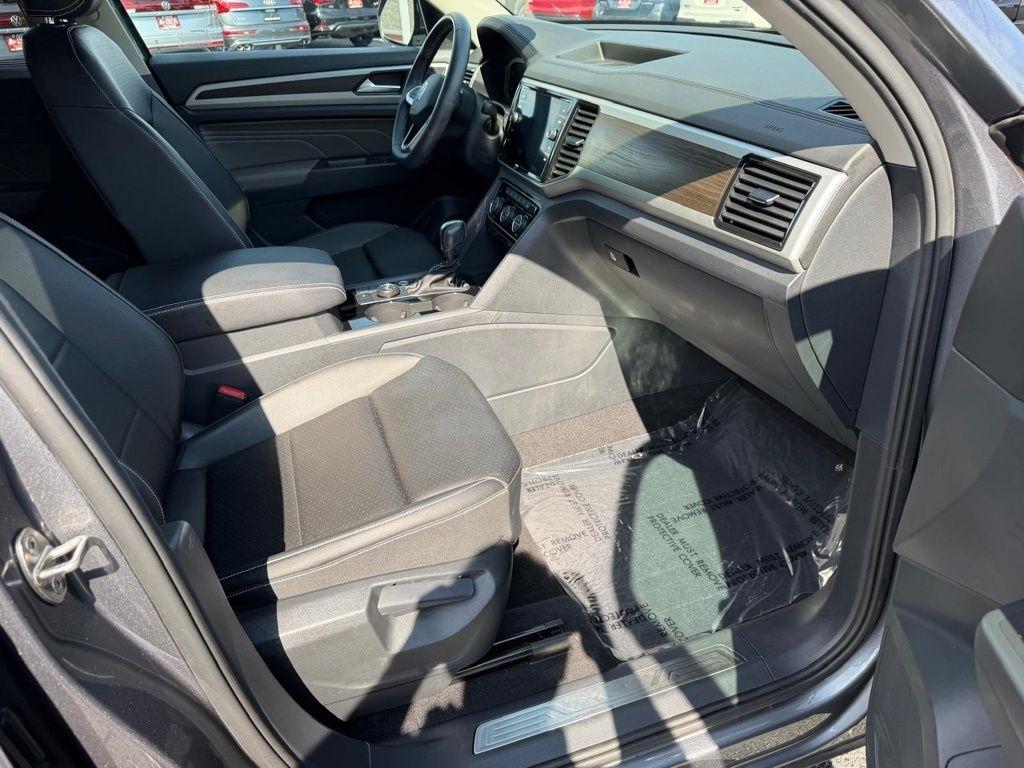 Volkswagen Atlas V6 SE w/Technology 4MOTION 2023