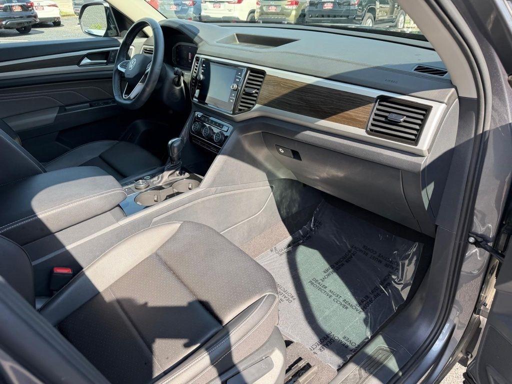 Volkswagen Atlas V6 SE w/Technology 4MOTION 2023