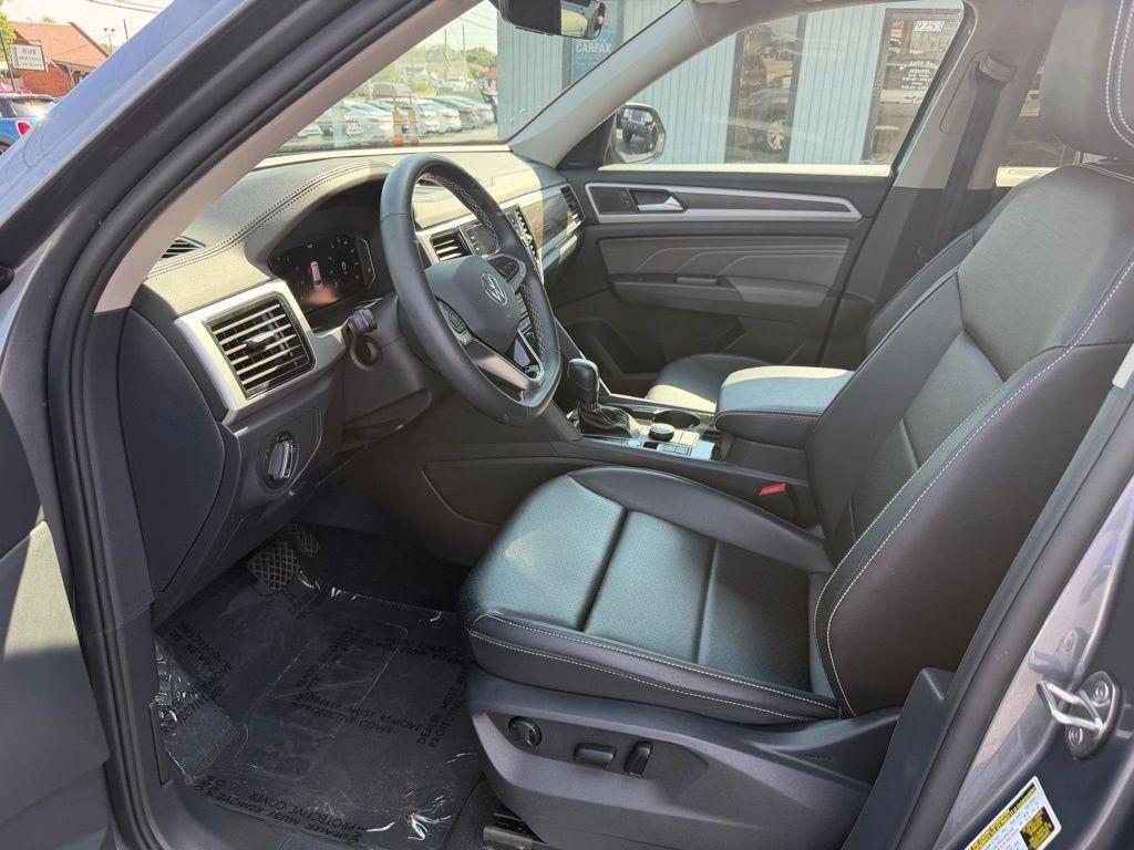 Volkswagen Atlas V6 SE w/Technology 4MOTION 2023