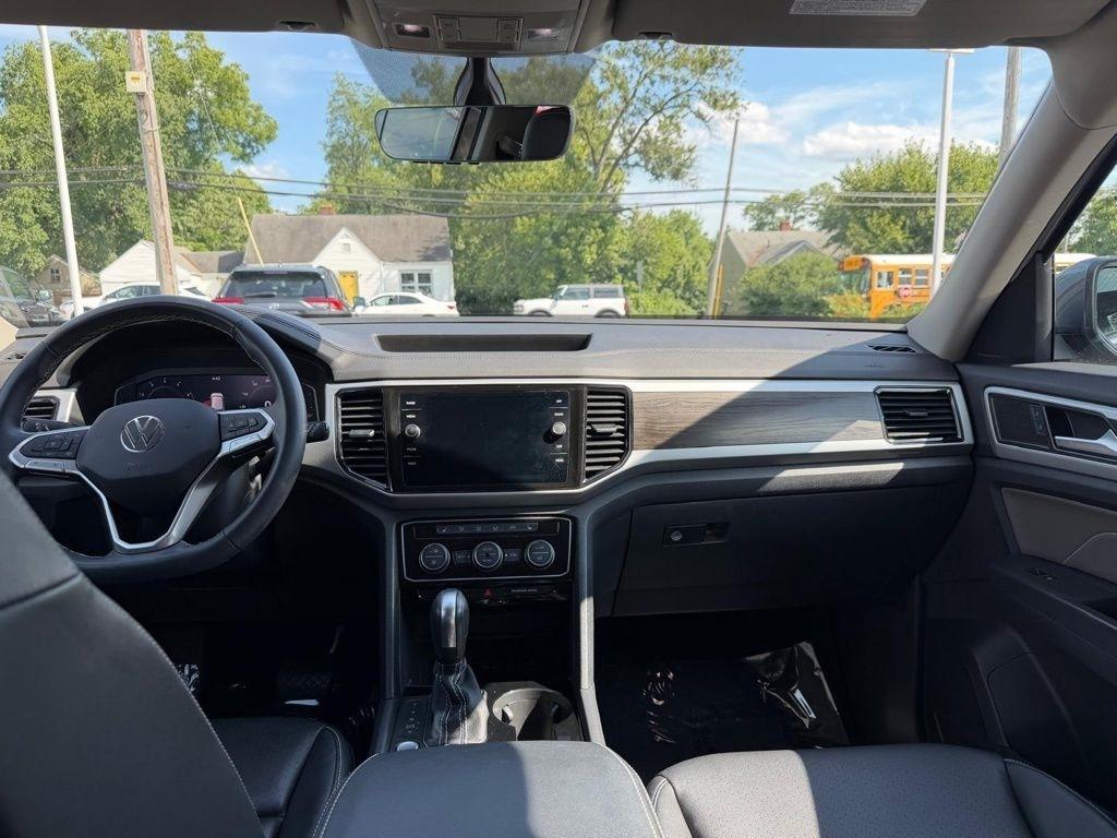 Volkswagen Atlas V6 SE w/Technology 4MOTION 2023