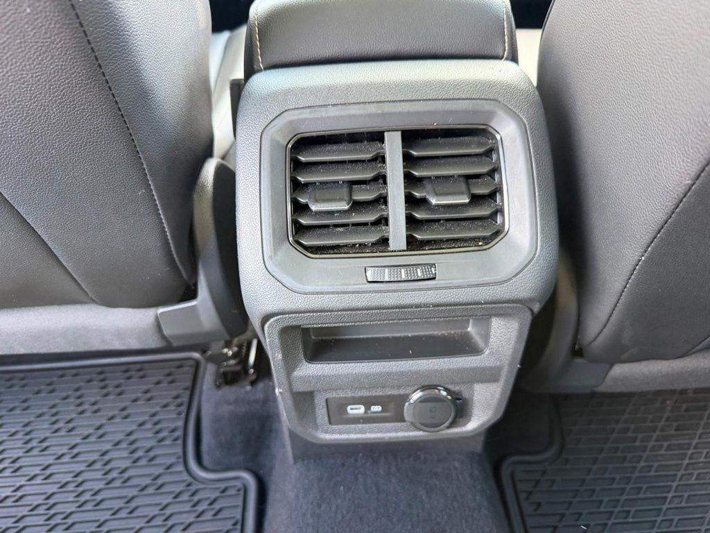 Volkswagen Tiguan SE 2022