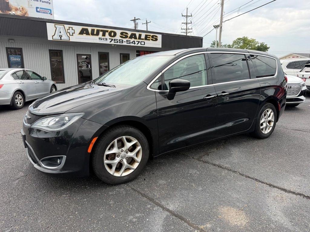 Chrysler Pacifica Touring-L 2017