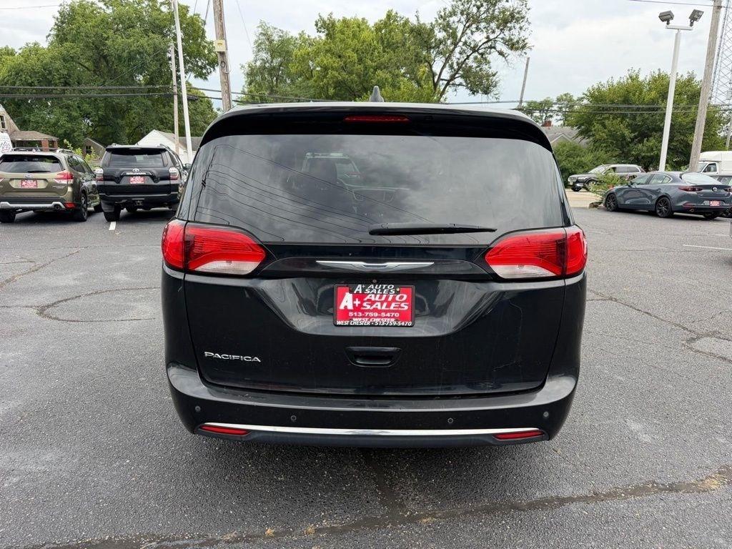 Chrysler Pacifica Touring-L 2017
