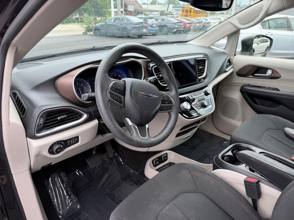 Chrysler Pacifica Touring-L 2017