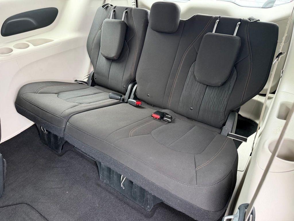 Chrysler Pacifica Touring-L 2017