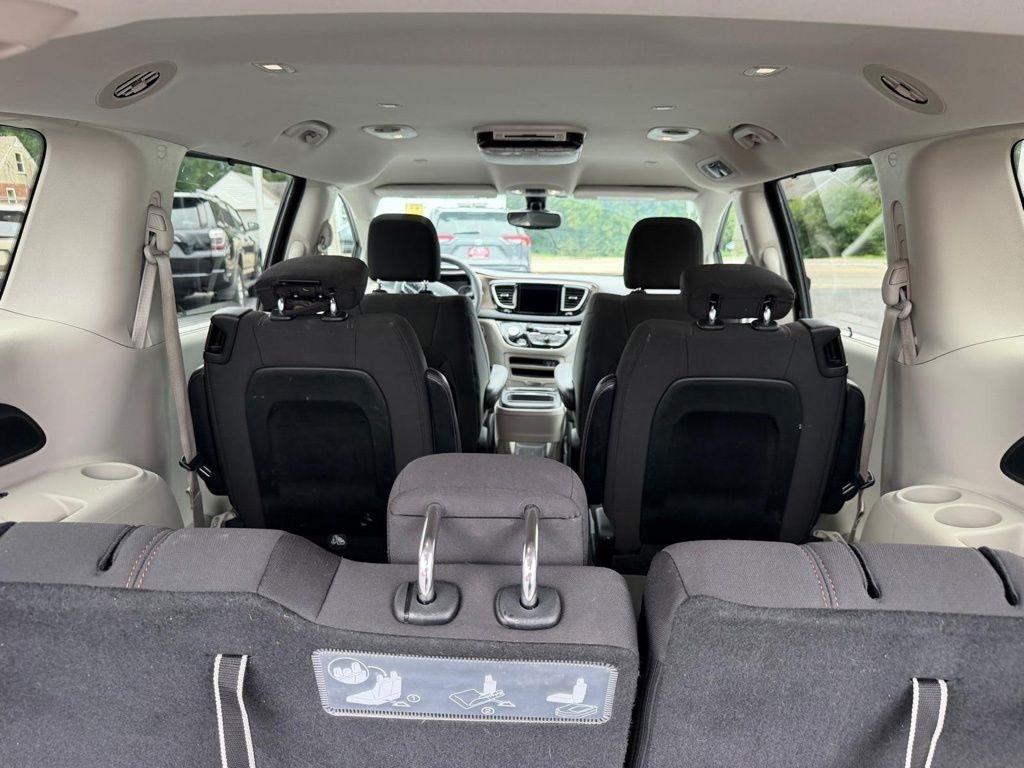 Chrysler Pacifica Touring-L 2017