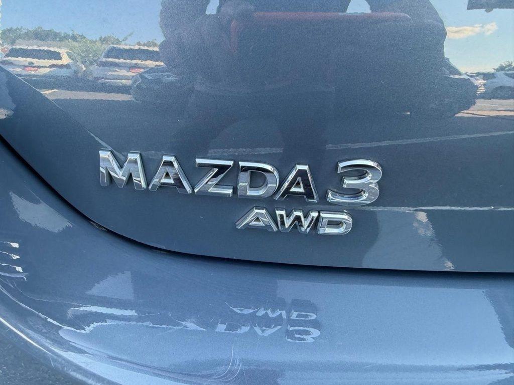 Mazda MAZDA3 Preferred AWD 2024