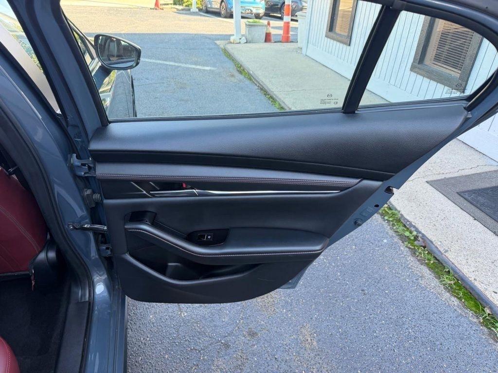 Mazda MAZDA3 Preferred AWD 2024
