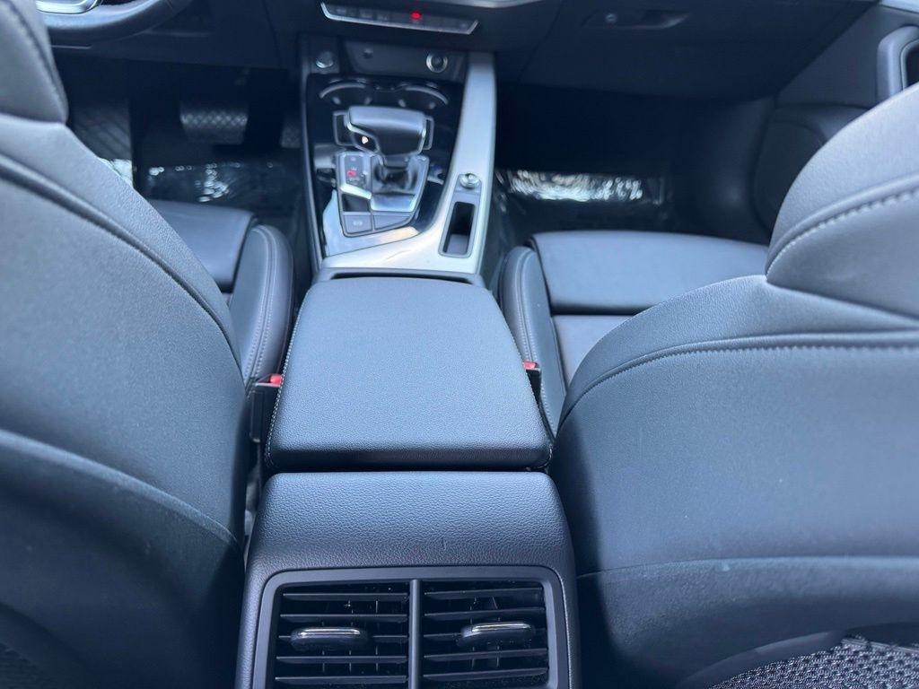 Audi A5 Premium Plus S line 45 TFSII quattro 2025