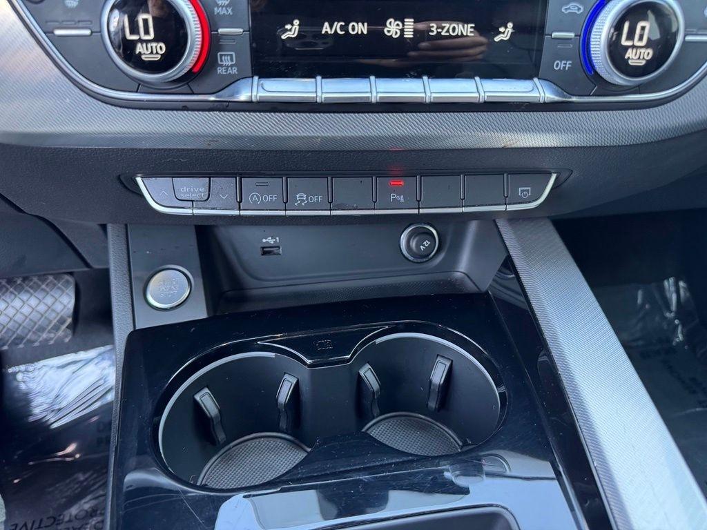 Audi A5 Premium Plus S line 45 TFSII quattro 2025