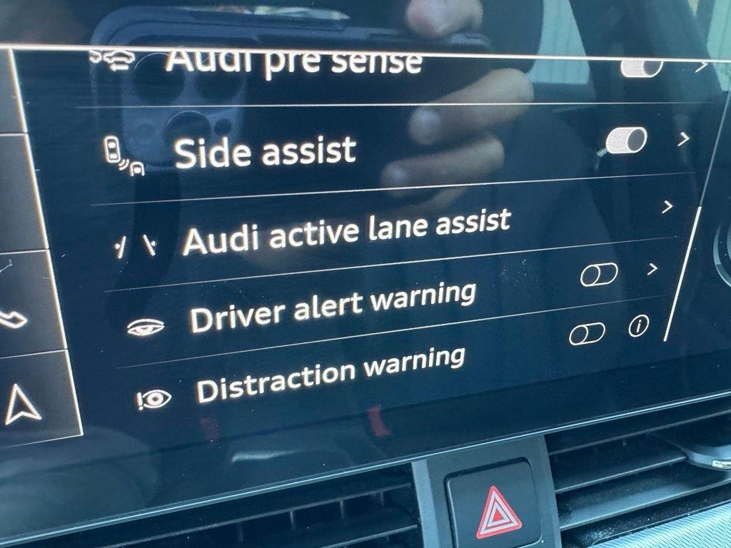 Audi A5 Premium Plus S line 45 TFSII quattro 2025