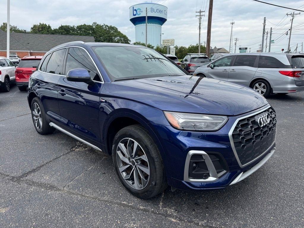Audi Q5 2.0T Premium quattro 2023