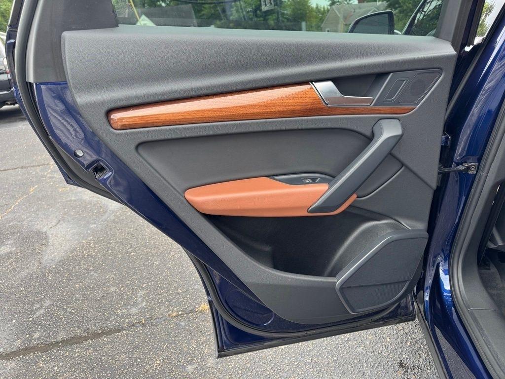 Audi Q5 2.0T Premium quattro 2023