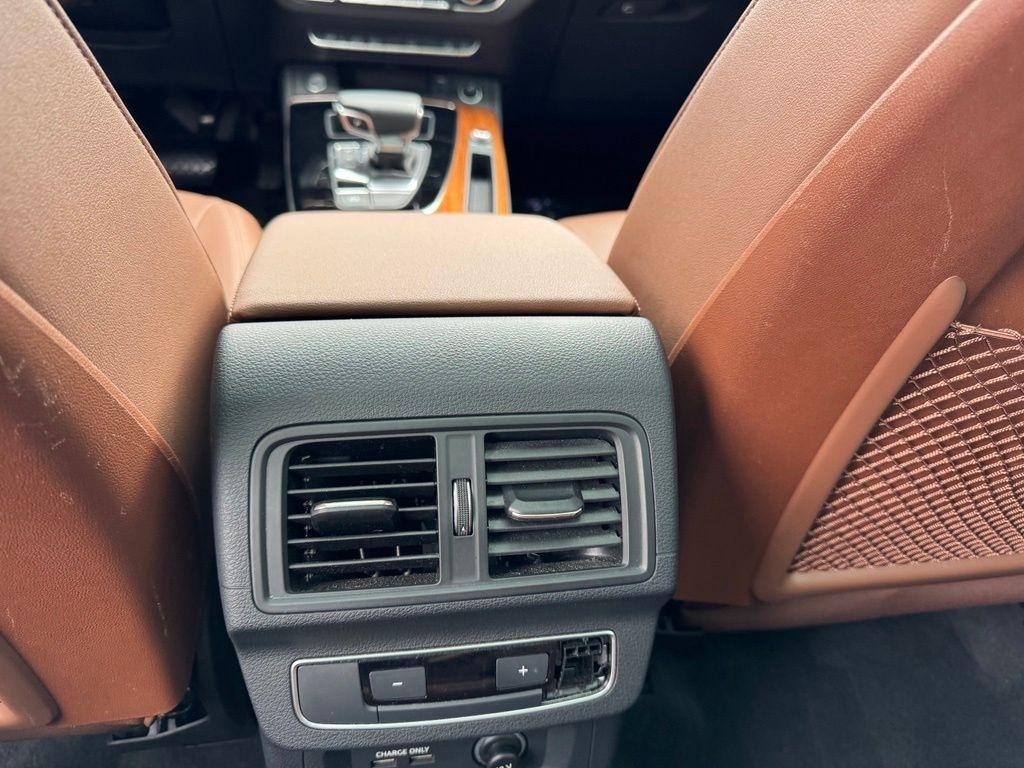 Audi Q5 2.0T Premium quattro 2023