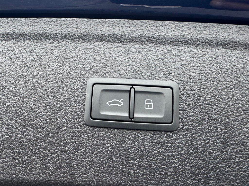 Audi Q5 2.0T Premium quattro 2023