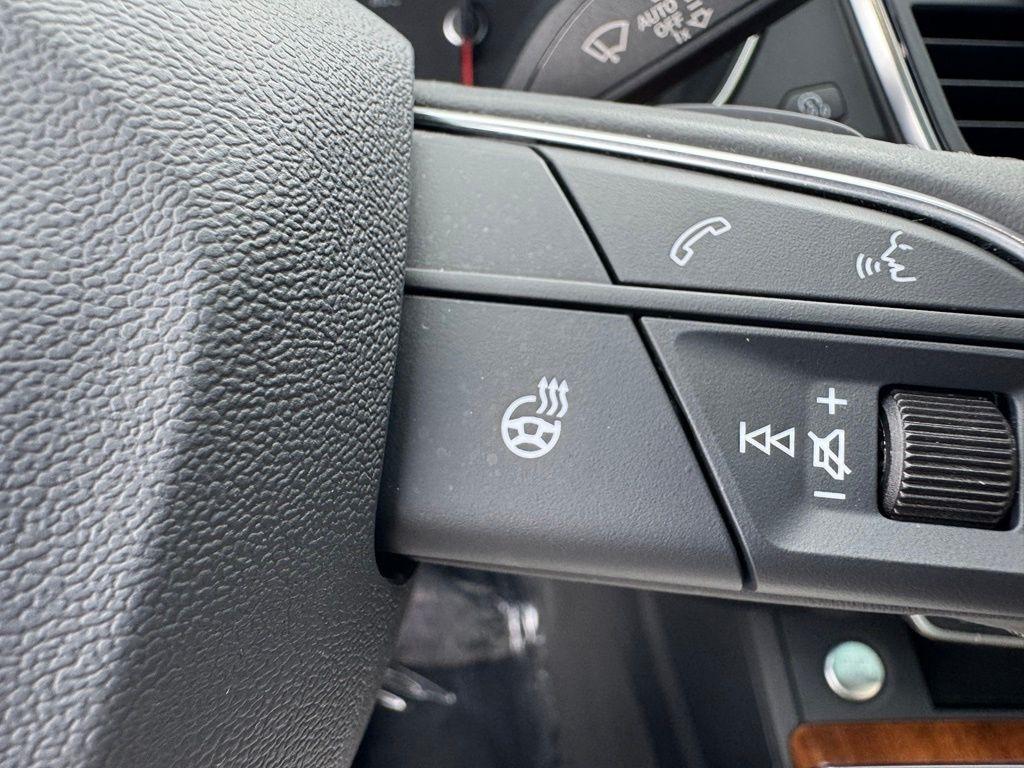 Audi Q5 2.0T Premium quattro 2023