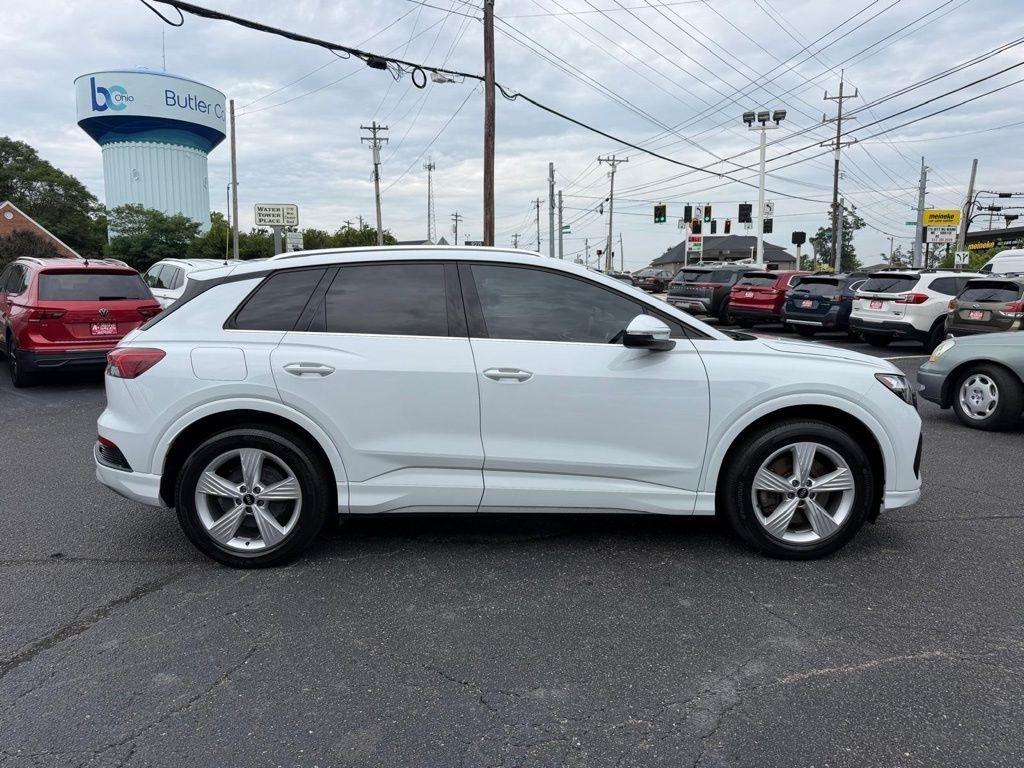 Audi Q4 e-tron Premium Plus quattro 2022