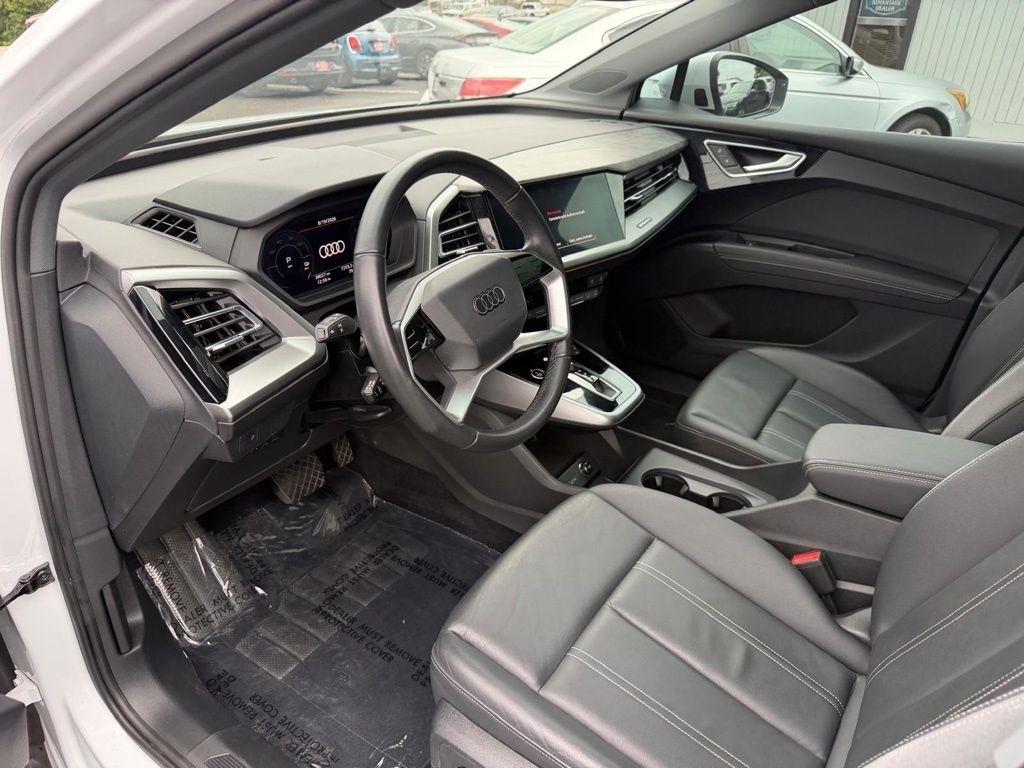 Audi Q4 e-tron Premium Plus quattro 2022