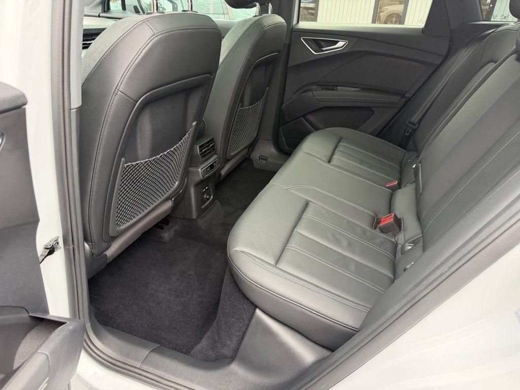 Audi Q4 e-tron Premium Plus quattro 2022