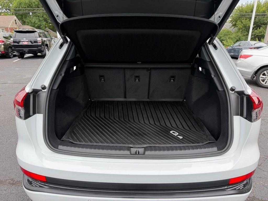 Audi Q4 e-tron Premium Plus quattro 2022