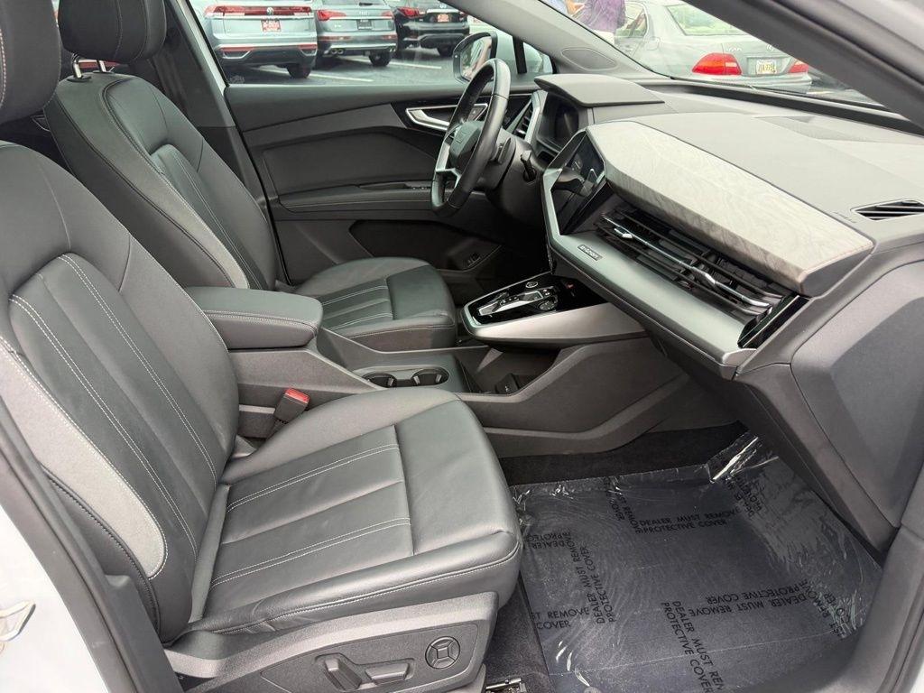 Audi Q4 e-tron Premium Plus quattro 2022