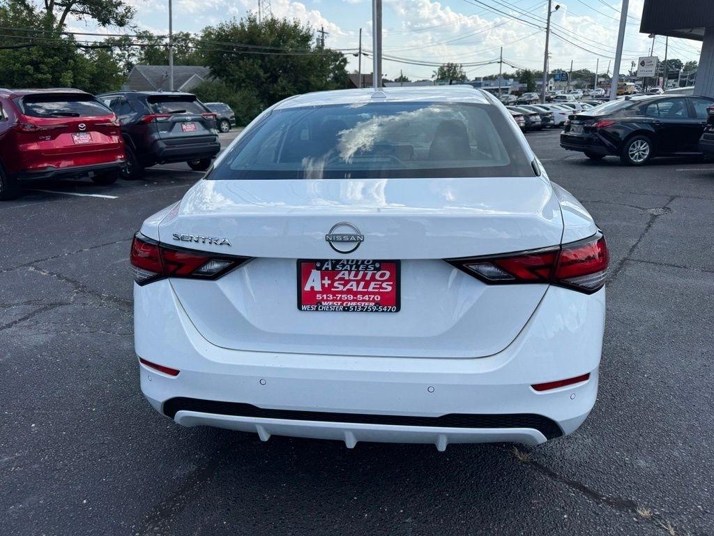 Nissan Sentra SV 2025