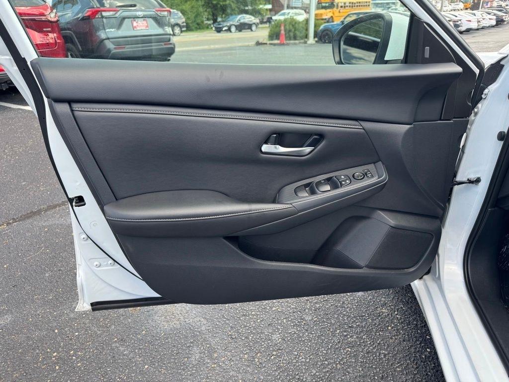 Nissan Sentra SV 2025