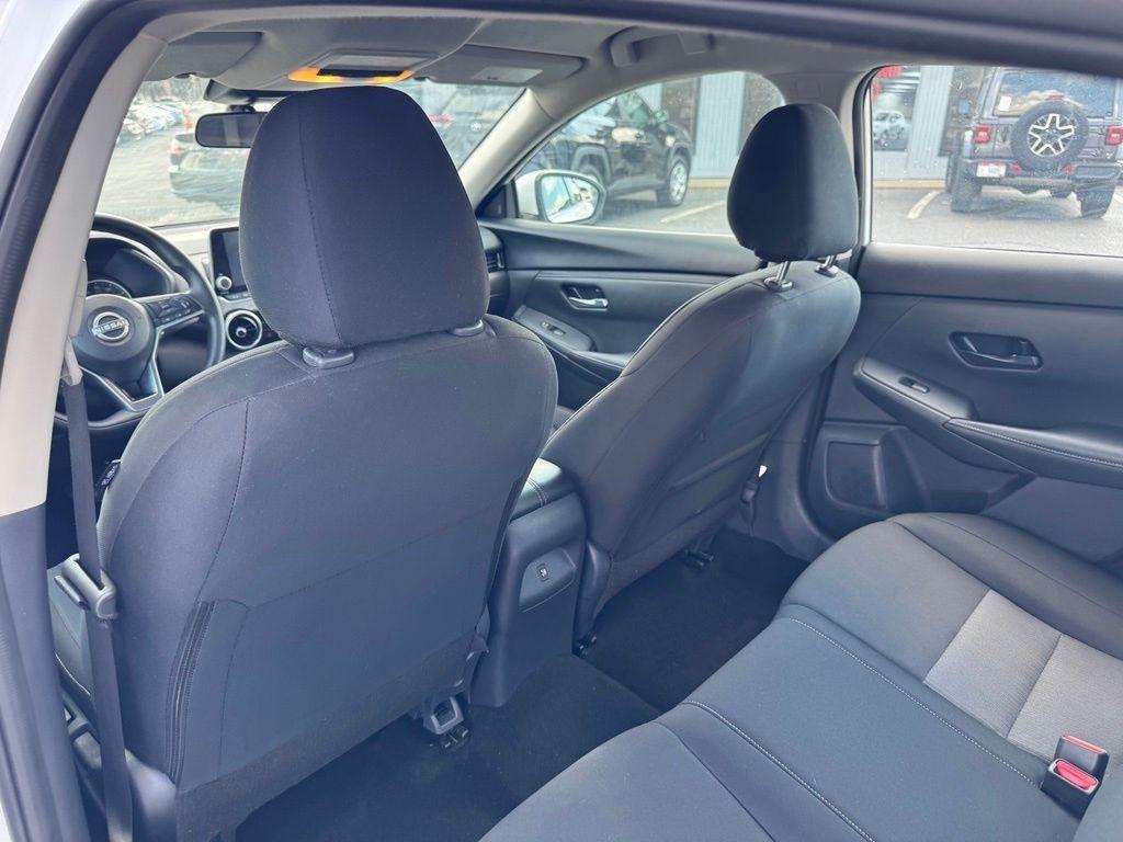 Nissan Sentra SV 2025