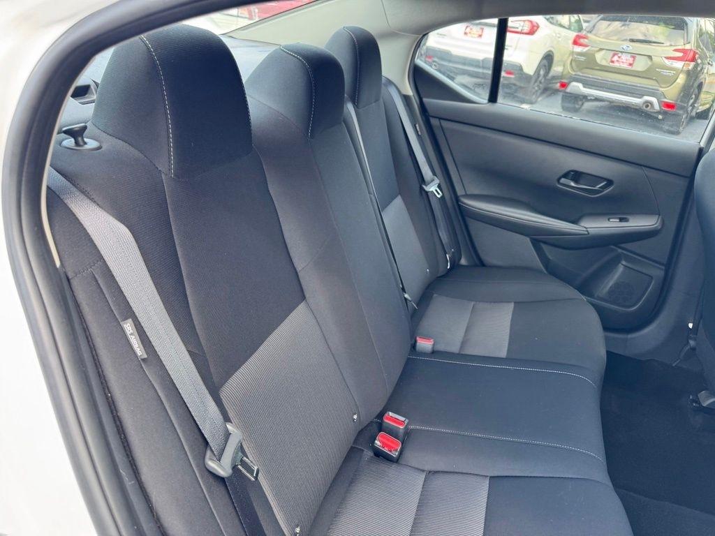 Nissan Sentra SV 2025