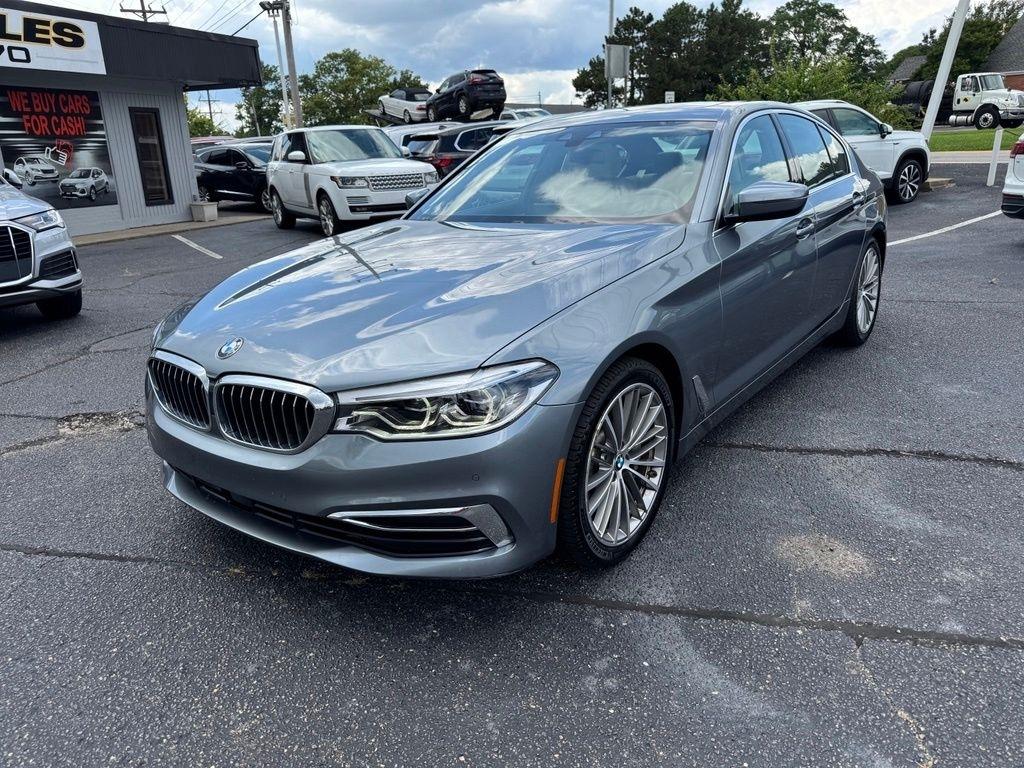 BMW 5-Series 530i xDrive 2019