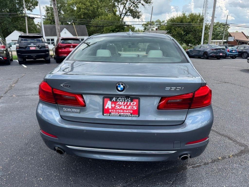 BMW 5-Series 530i xDrive 2019