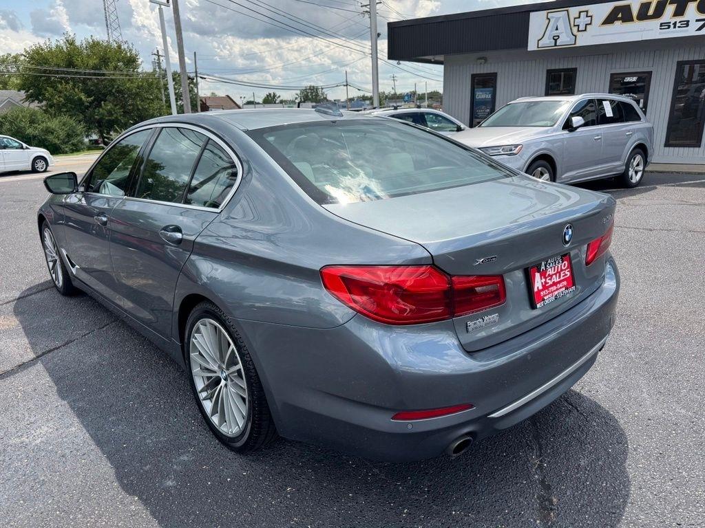 BMW 5-Series 530i xDrive 2019