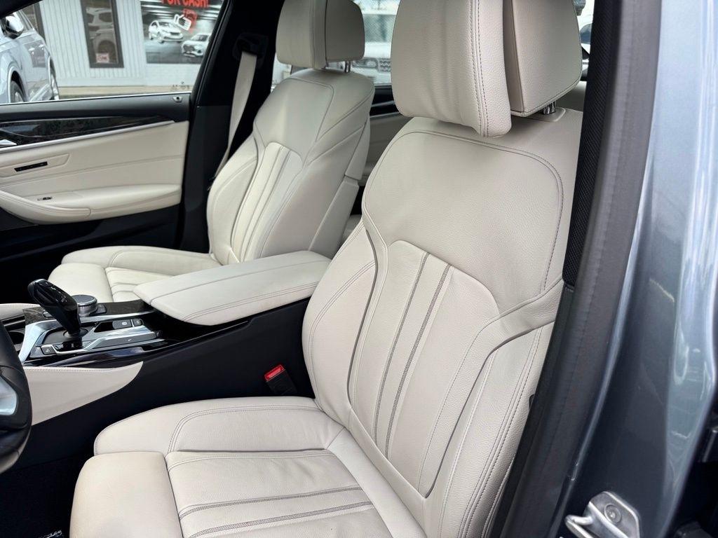 BMW 5-Series 530i xDrive 2019
